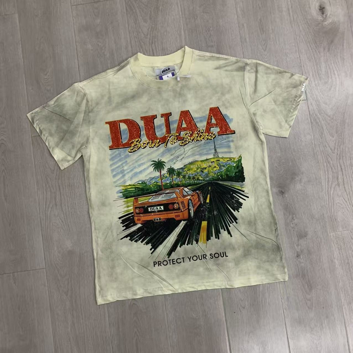 DUAA Hollywood Car Graphic Short-Sleeve T-Shirt
