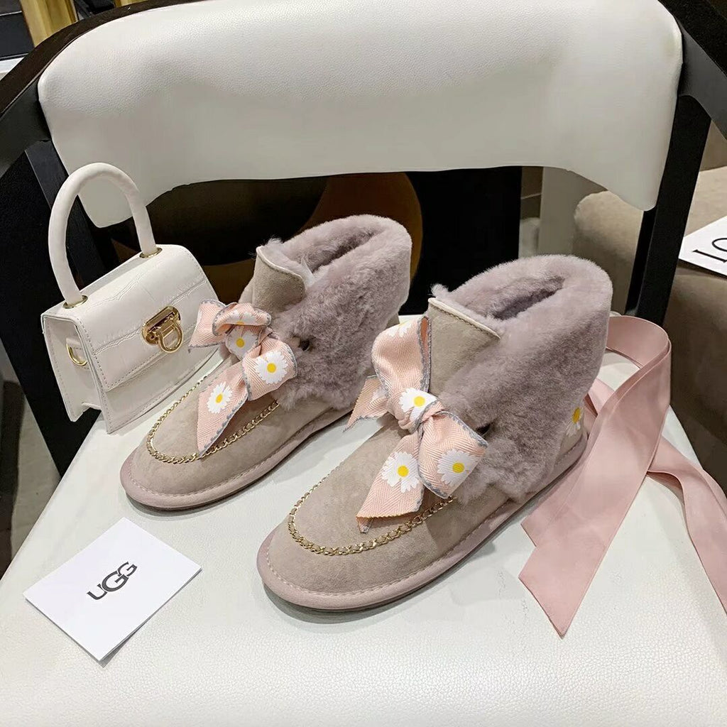 Daisy Chain Ribbon Snow Boot — Dusty Pink | New Arrival | In Stock