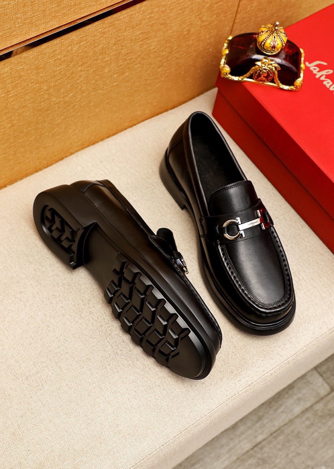 Salvatore Ferragamo Black Hardware Loafers