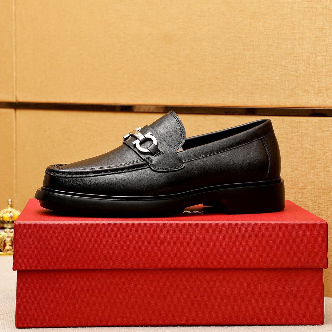 Salvatore Ferragamo Black Hardware Loafers