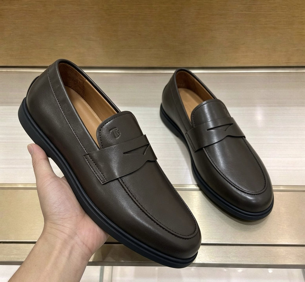 TOD'S Apron-Toe Slip-On Loafers