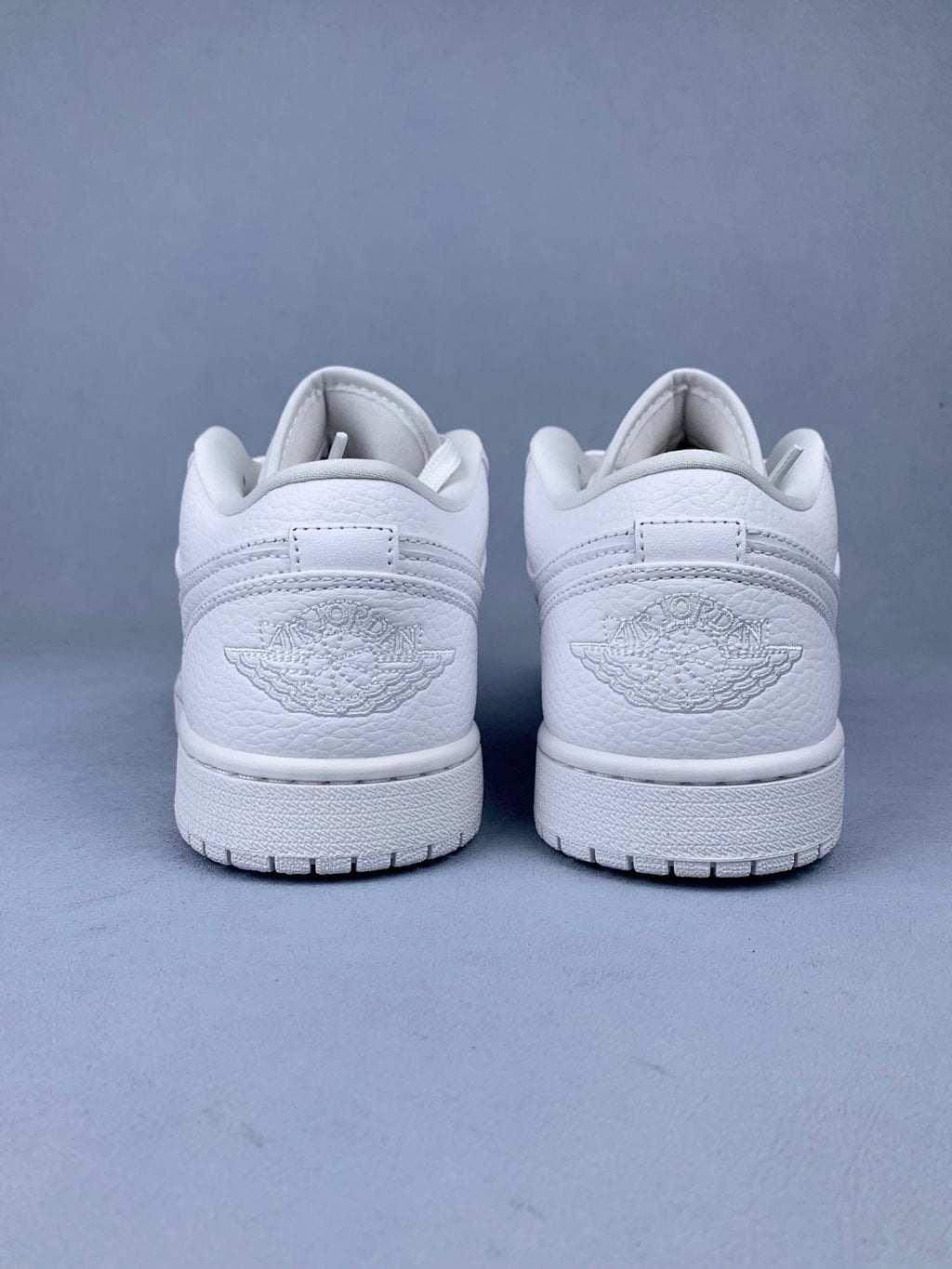 Air Jordan 1 Low All-White 553558-130 Unisex Sneakers